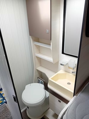 2018 Chausson Welcome 747 — photo 21 of 22