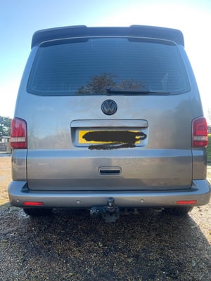 2010 Volkswagen Transporter T5.1 — photo 7 of 23