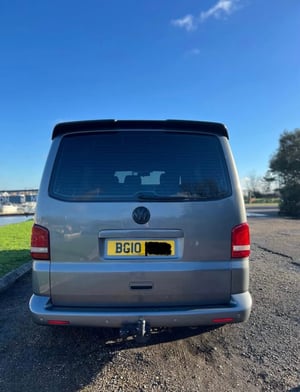 2010 Volkswagen Transporter T5.1 — photo 6 of 23