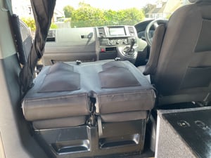 2010 Volkswagen Transporter T5.1 — photo 54 of 64
