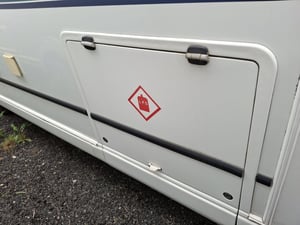 2006 Auto-Trail Apache 700 SE — photo 32 of 54