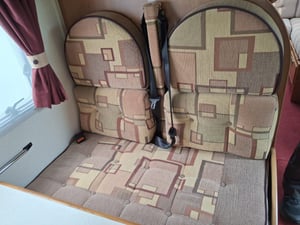 2006 Auto-Trail Apache 700 SE — photo 37 of 54