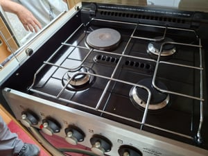 2006 Auto-Trail Apache 700 SE — photo 39 of 54