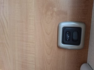 2006 Auto-Trail Apache 700 SE — photo 43 of 54