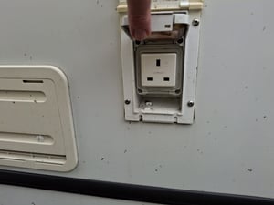 2006 Auto-Trail Apache 700 SE — photo 46 of 54
