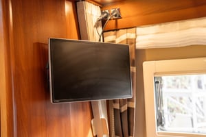 2017 Carthago Chic E-Line XL — photo 20 of 75