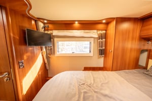 2017 Carthago Chic E-Line XL — photo 36 of 75