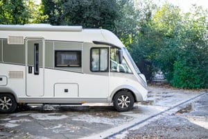2017 Carthago Chic E-Line XL — photo 8 of 75