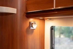 2017 Carthago Chic E-Line XL — photo 40 of 75