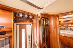 2017 Carthago Chic E-Line XL — photo 42 of 75