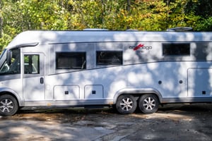 2017 Carthago Chic E-Line XL — photo 11 of 75