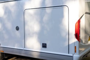 2017 Carthago Chic E-Line XL — photo 5 of 75