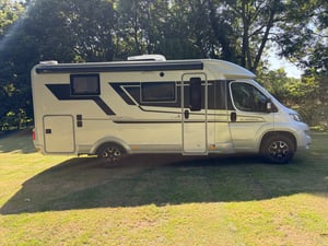 2022 Adria Compact Supreme SC — photo 5 of 31