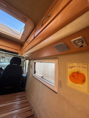 2004 Nu Venture Caletta 2.3 — photo 18 of 36