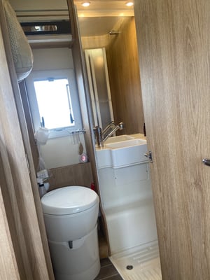2024 Ford Transit — photo 6 of 13