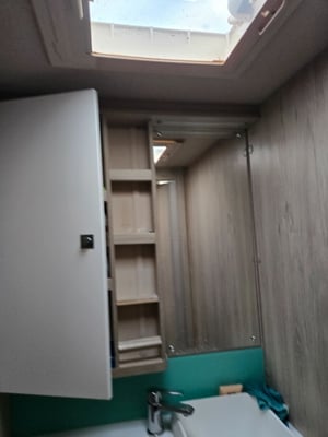 2024 Auto-Trail F Line F74 — photo 5 of 12