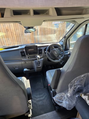 2024 Auto-Trail F Line F74 — photo 10 of 12