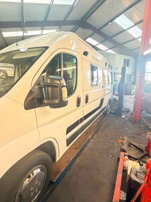 2019 Peugeot Boxer Conversion  — photo 3 of 9