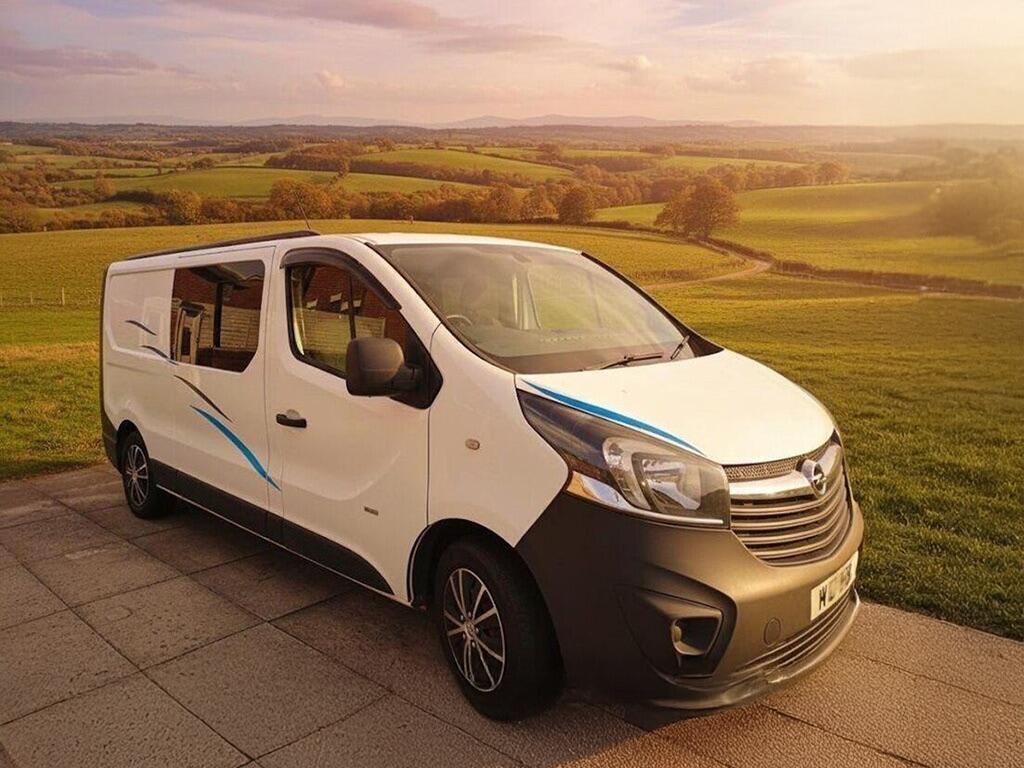 2016 Vauxhall Vivaro - Image 1