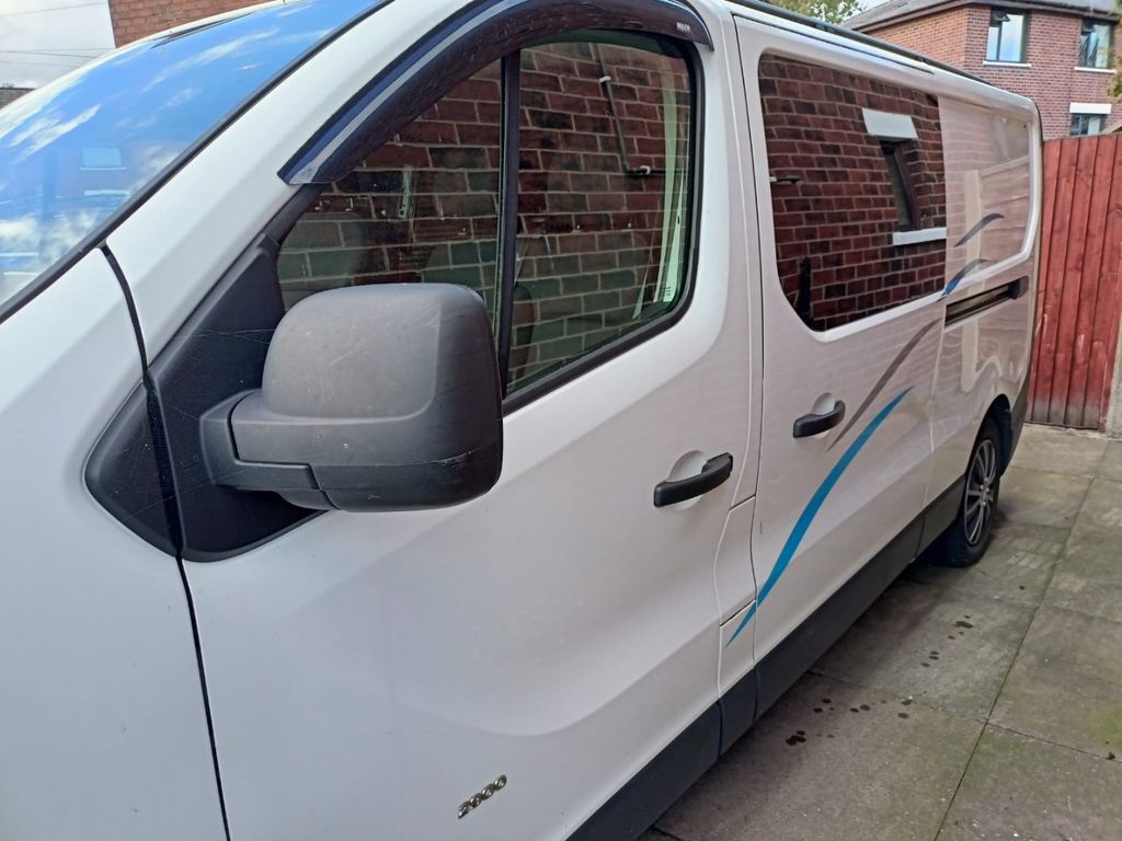 2016 Vauxhall Vivaro - Image 11