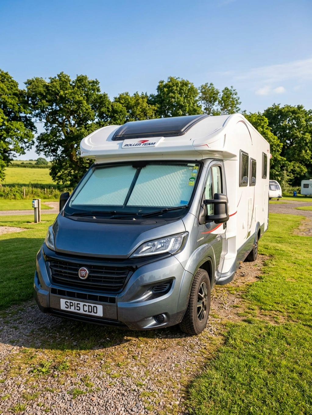 2015 Roller Team T-Line 740 - Image 1