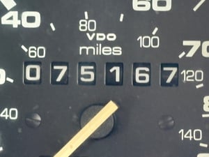 1990 Volkswagen T25 — photo 2 of 15