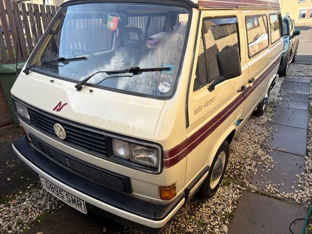 1990 Volkswagen T25 - Image 1