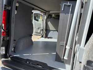 2007 Renault Trafic — photo 21 of 28