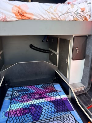 2023 Ford Transit — photo 18 of 48