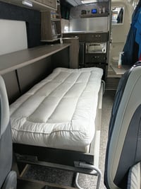 2009 Mercedes Sprinter - Image 4