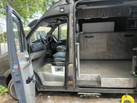 2009 Mercedes Sprinter - Image 3
