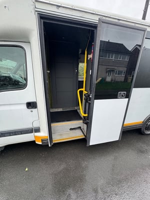 2008 Renault Master — photo 9 of 22