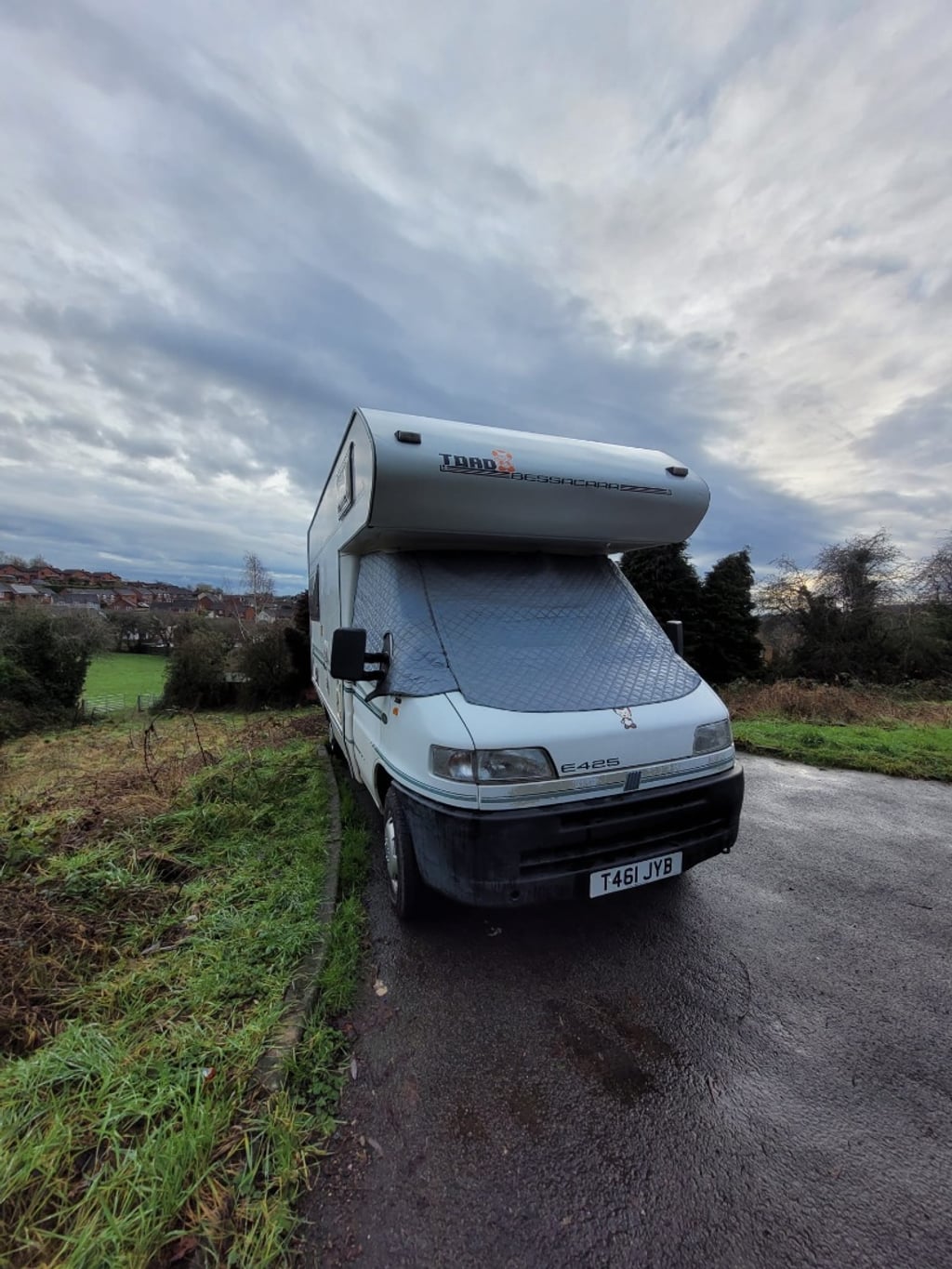 1999 Bessacarr E425 - Image 1