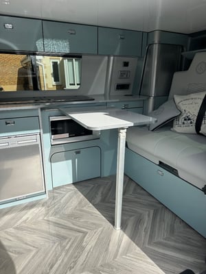 2021 Volkswagen T6.1 Campervan — photo 9 of 11