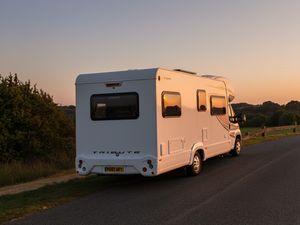 2017 Auto-Trail Tribute 736 — photo 5 of 17