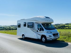 2017 Auto-Trail Tribute 736 — photo 3 of 17