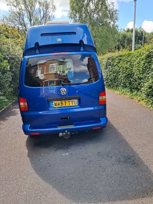 2007 Volkswagen T5 Campervan — photo 6 of 11