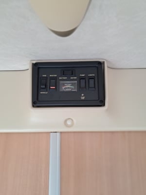 2007 Volkswagen T5 Campervan — photo 11 of 11