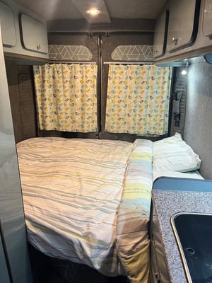 2014 Peugeot Boxer Conversion — photo 37 of 39