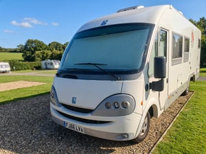 2006 Knaus Sunliner 808 leg — photo 1 of 21