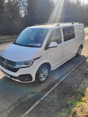 2021 Volkswagen T6.1 Full Electric  — photo 17 of 35