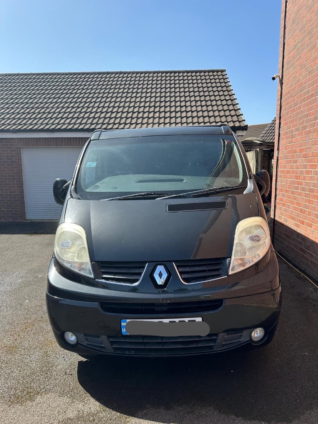2009 Renault Trafic - Image 1