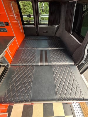 2015 Volkswagen T28 — photo 10 of 48