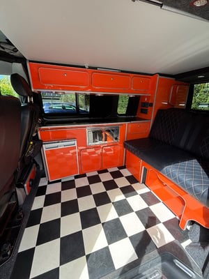 2015 Volkswagen T28 — photo 17 of 48