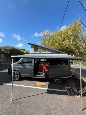 2015 Volkswagen T28 — photo 22 of 48