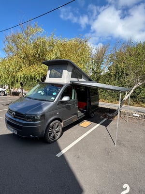 2015 Volkswagen T28 — photo 24 of 48