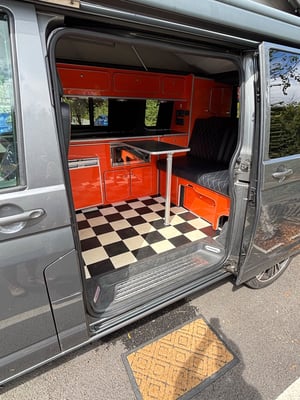 2015 Volkswagen T28 — photo 26 of 48
