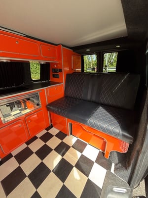 2015 Volkswagen T28 — photo 32 of 48