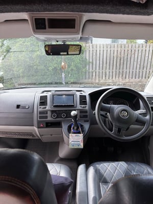 2015 Volkswagen T28 — photo 39 of 48
