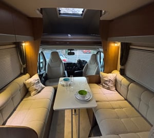 2018 Auto-Trail Tribute 726 — photo 44 of 58
